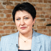 Лариса Шкурка